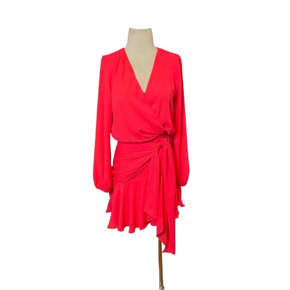 Krisa tie waist surplice mini dress in desire pink - Picture 4 of 7